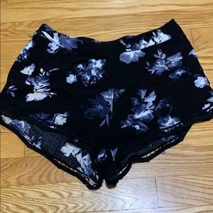 Kendall & Kylie short shorts